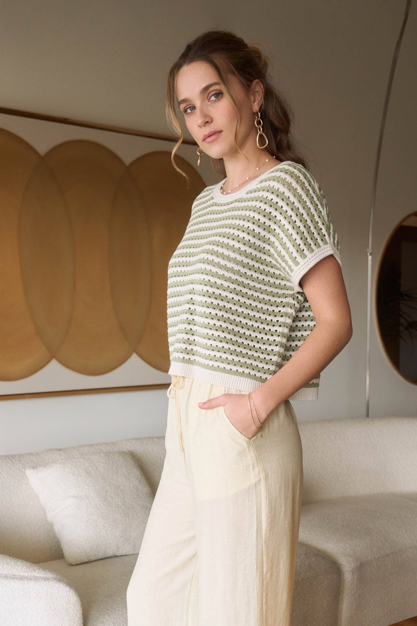 Blu Pepper – wholesale Knitted jumper – Women′s – STRIPE CROCHET KNIT BATWING SHORT SLEEVE SWEATER T2