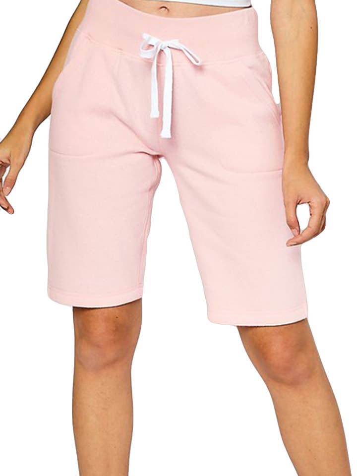 Bermuda basique en molleton avec fente pour la vente par Vanilla Monkey