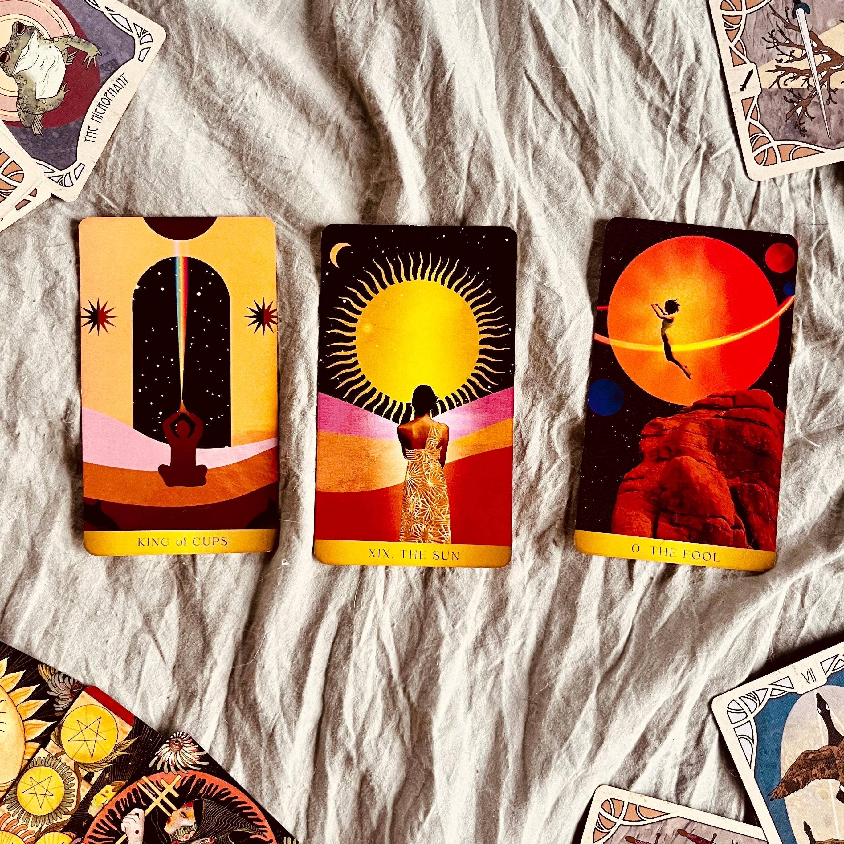 Beauty and the Moon – Cartas de tarô por atacado – Pacote de Leitura de Tarot de 3 Cartas Surpresa & Presente6