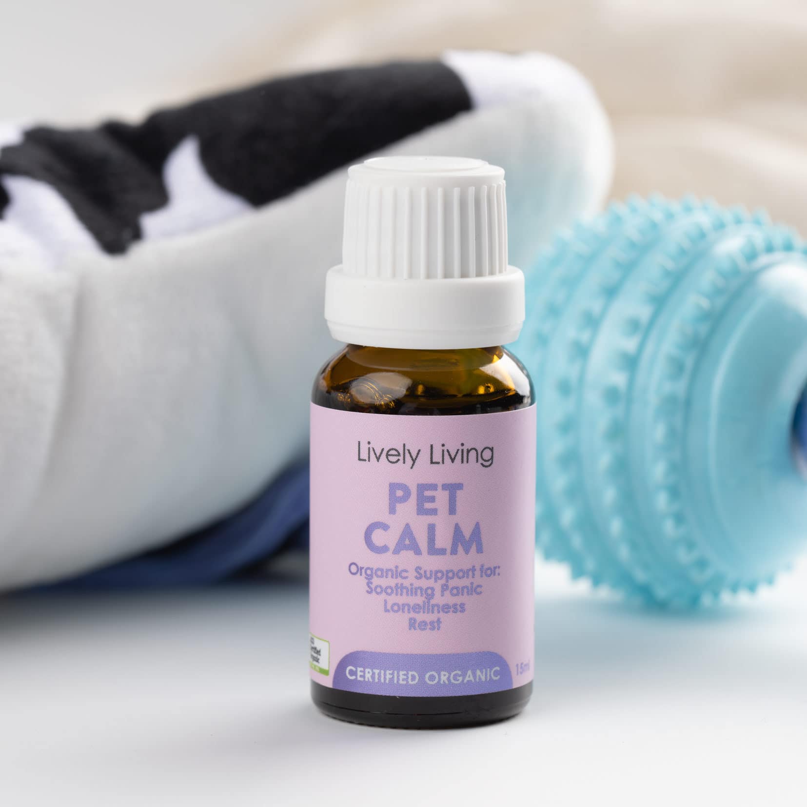 Lively Living - Wholesale Pet Supplement - Cat/Dog - Pet Calm - Certified Organic Essential Oil Blend 15ml4