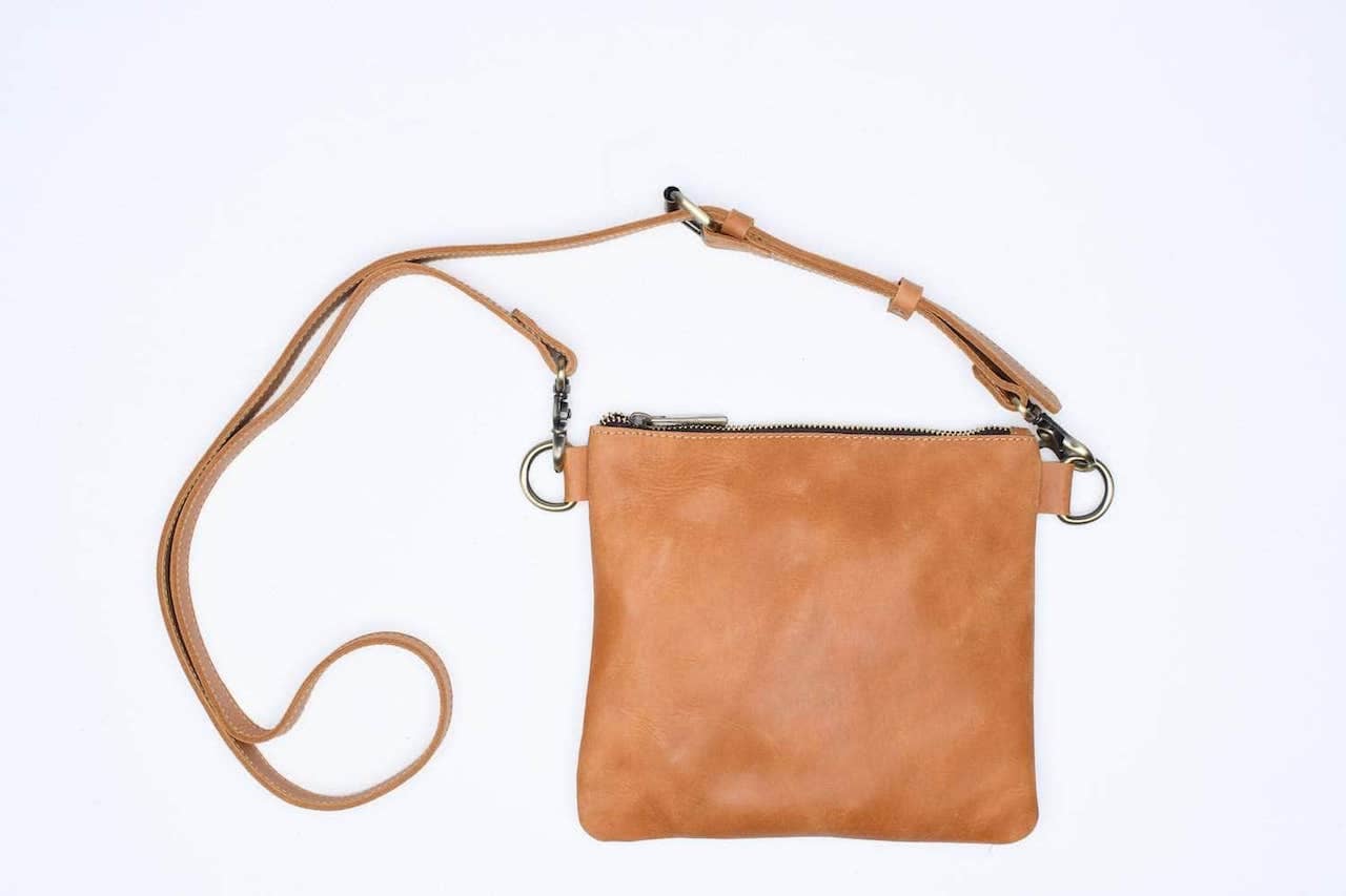 UnoEth - Wholesale Crossbody Bag - Women's - Amara Leather Crossbody0