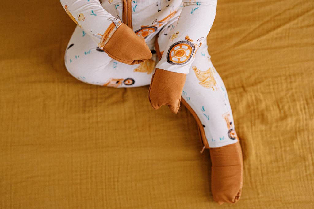 Tiny toes Baby Co – wholesale Byxdress - Baby – Bambu-djurdräkt med dragkedja för lantgårdsdjur3