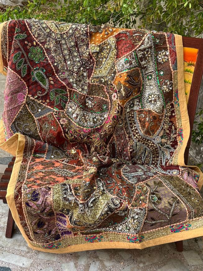 Good Condition Wall Hanging Handmade Patchwork Vintage India for wholesale by Bhawana Handicrafts