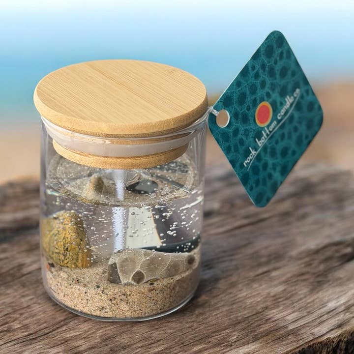 Dünegras Petoskey-Stein-Kerze, 4oz für den Großhandel von Rock Bottom Candle Company