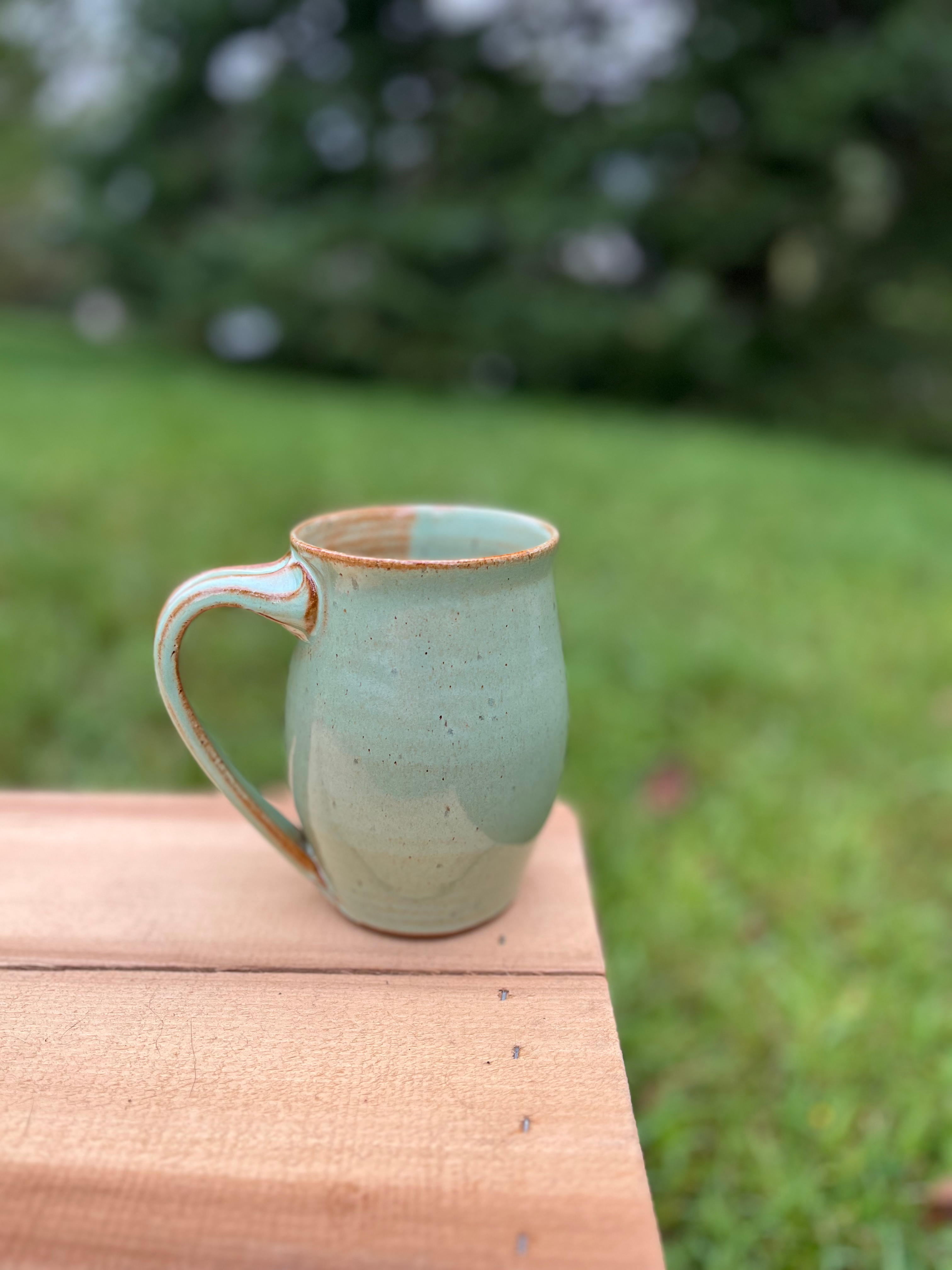 Uphill Pottery - Wholesale Coffee/Tea Cup - Curvy Mug1