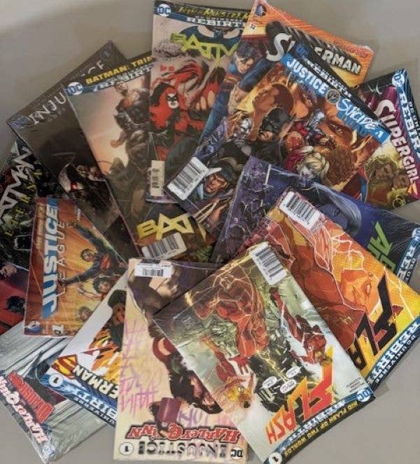 Wildwood Enterprises LLC – wholesale Serietidning – DC Blandad 3st. Serietidningspaket - (25) 3st. Paket1