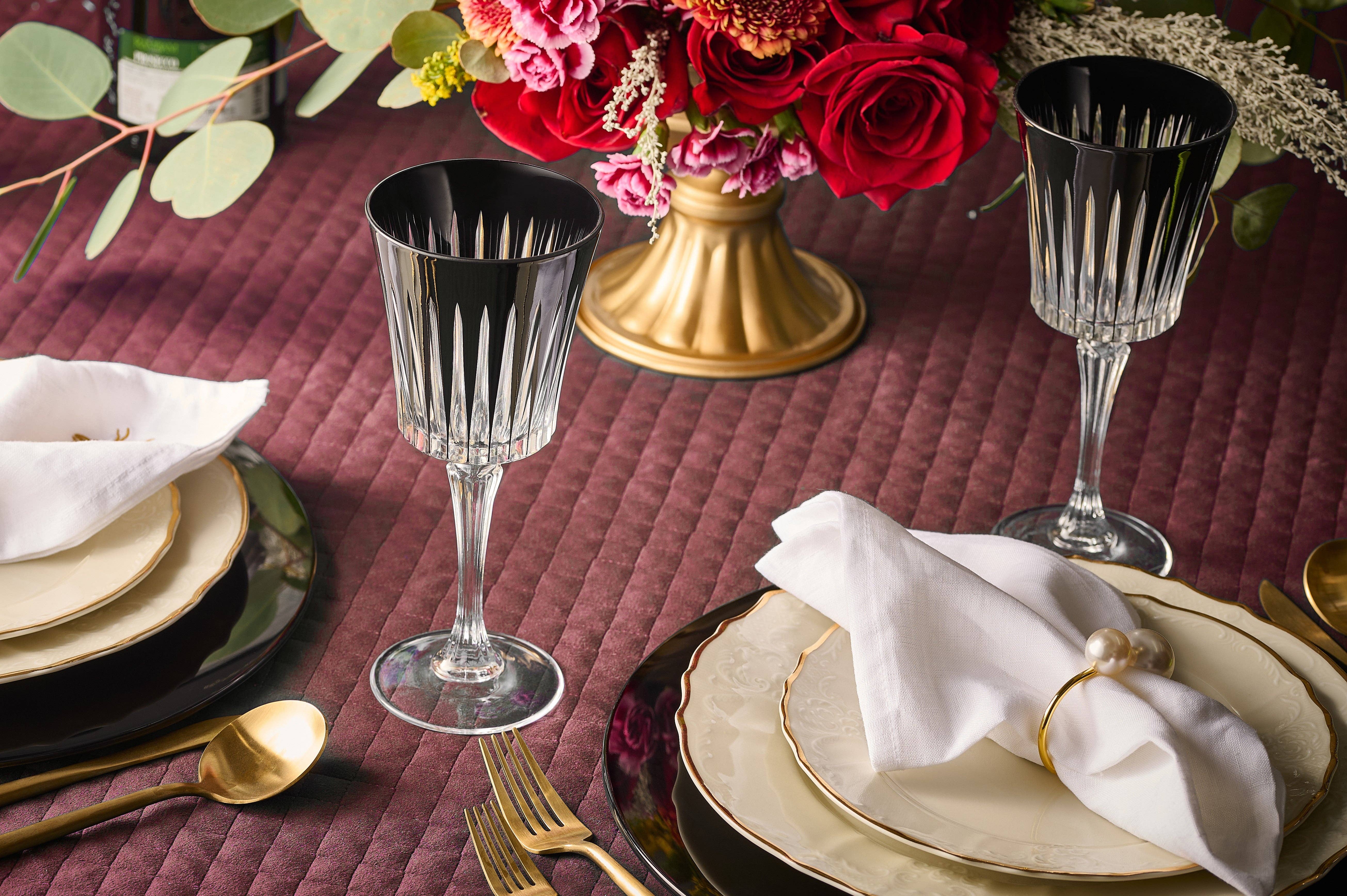 Barski - Wholesale Wine Glass - Onyx White Wine Glass Black, 7.5 oz. Set of 62