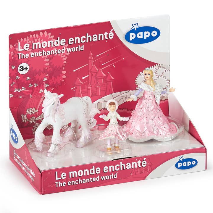 Display Box The Enchanted World for wholesale by Papo