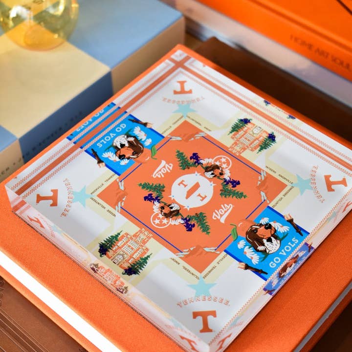 Saturday Silks - Wholesale Decorative Tabletop Object - Tennessee Vols Acrylic Block Art2