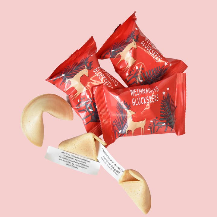 Wunderle GmbH - Wholesale Cookie - Christmas fortune cookies: surprise for friends & colleagues!1