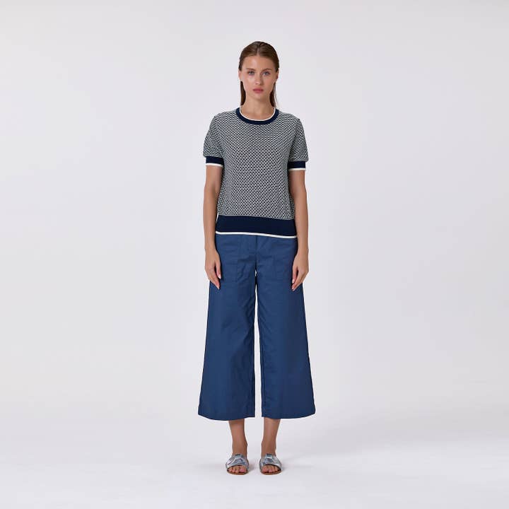 Cotton short-sleeve sweater for wholesale by Smart and Joy