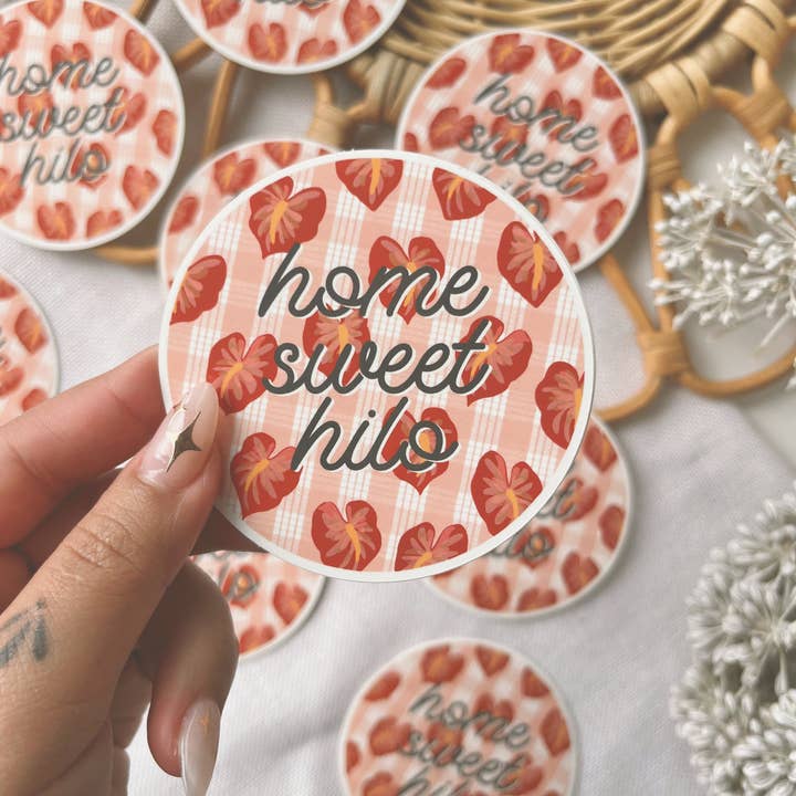 Autocollant en vinyle | Home Sweet Hilo pour la vente par Bujo Bae