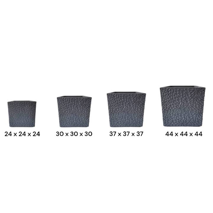 Etherea kleivezelvaas set van 4 vazen voor wholesale door ROA