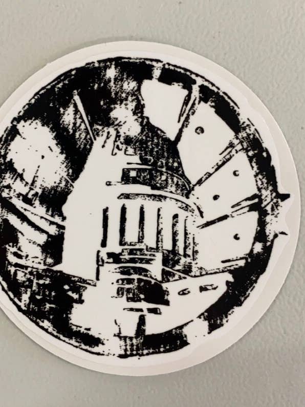 Madison tombino (ingresso persona) adesivo in vinile per la vendita all'ingrosso da parte di Flags Over Wisconsin