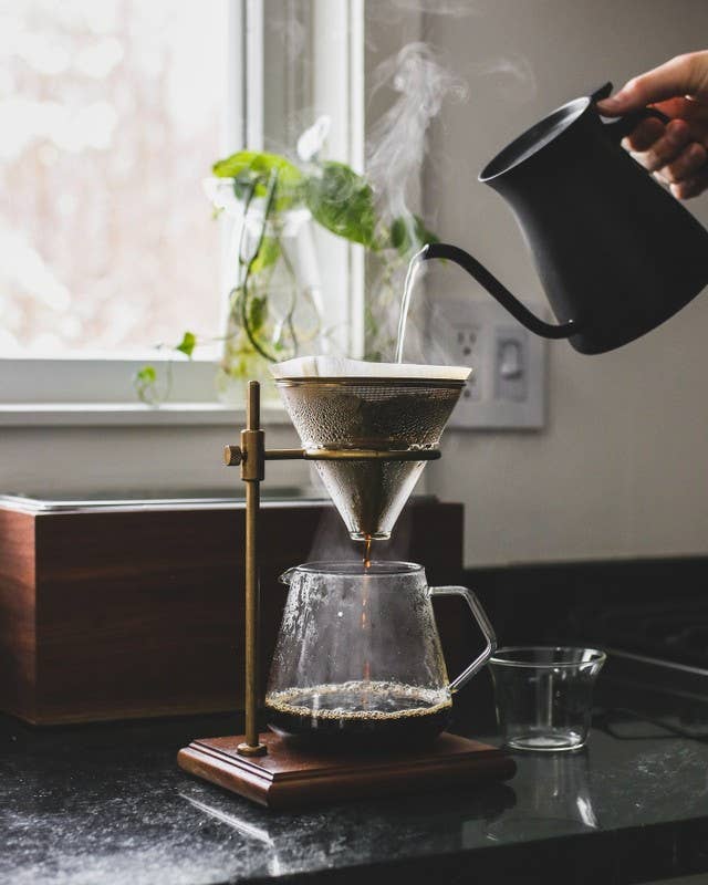 Alabama Sawyer - Wholesale Kitchen Storage/Organizer - Noaway Countertop Compost Bin in Solid Walnut or Magnolia4