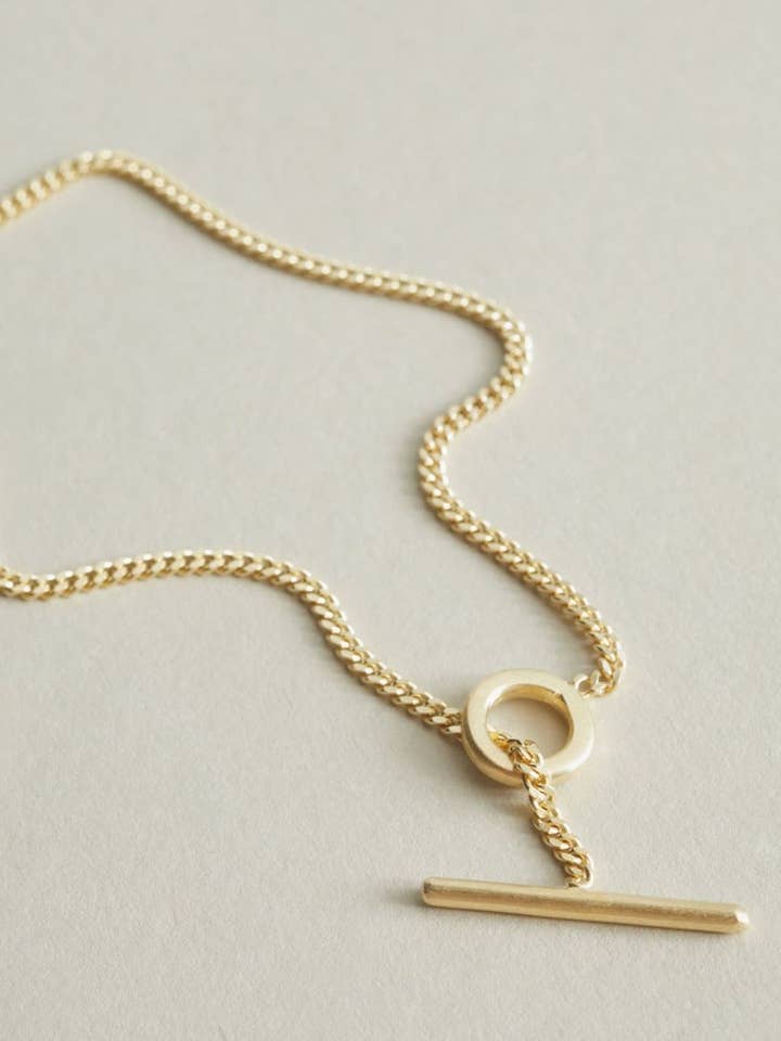 Collier ras du cou Ego avec fermoir toggle pour la vente par COCii JEWELRY