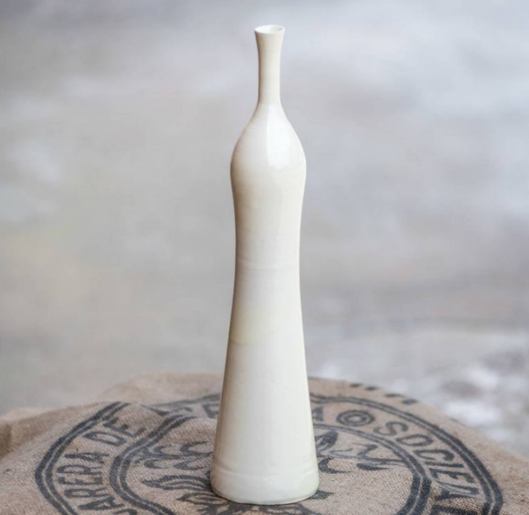 Cerámica Roca Caus - Wholesale Vaas - Traditionele slanke vaas van geglazuurd keramiek