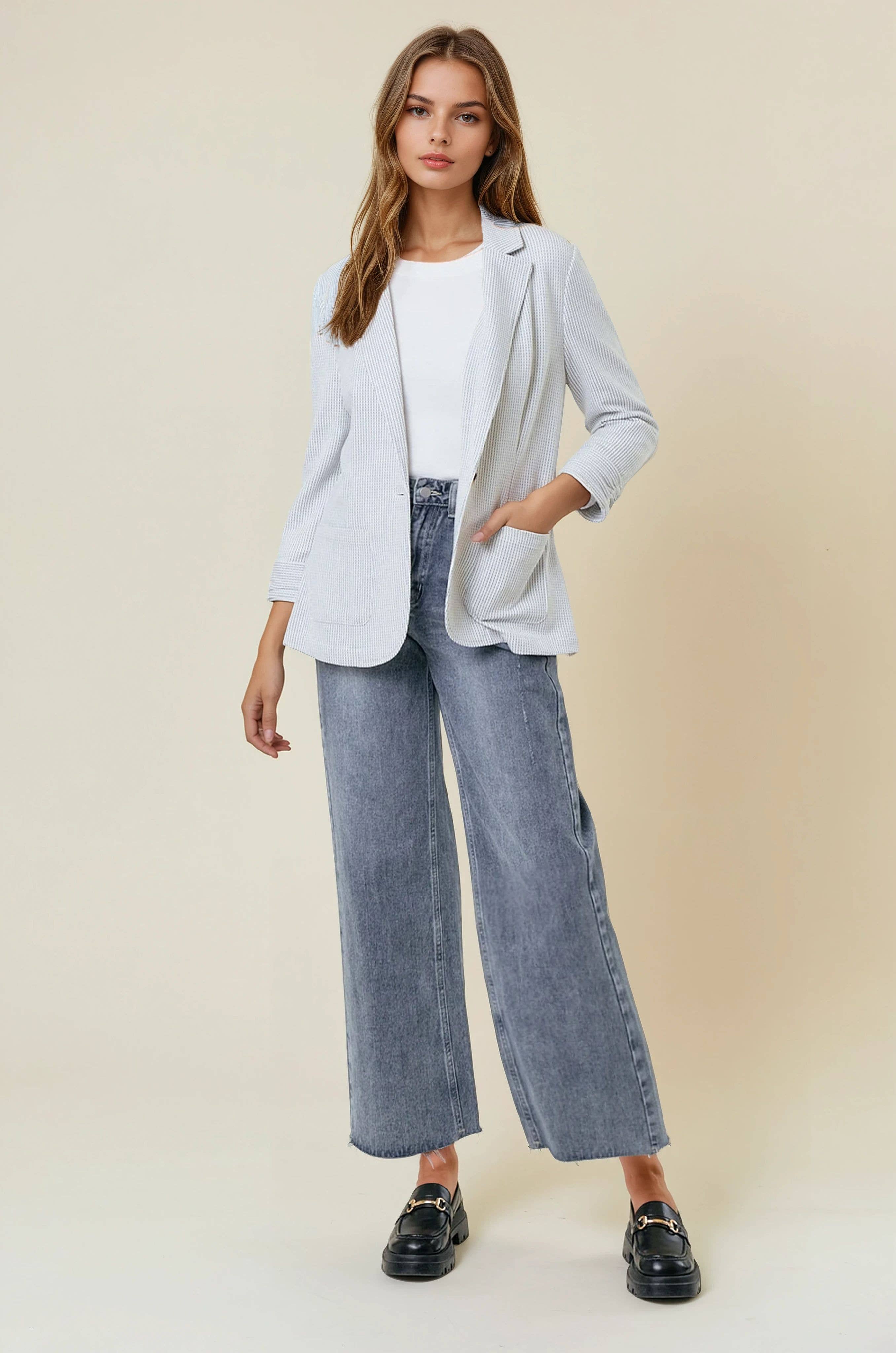 Doe and Rae - Vente Blazer – femme - Blazer texturé à manches froncées - 10150J14