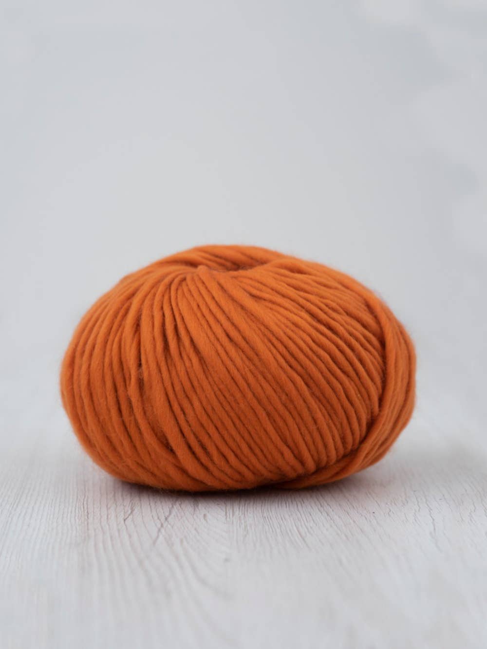 DHG – wholesale Garn – 100 g extra fin merinoullsgarn - The Classic Collection27