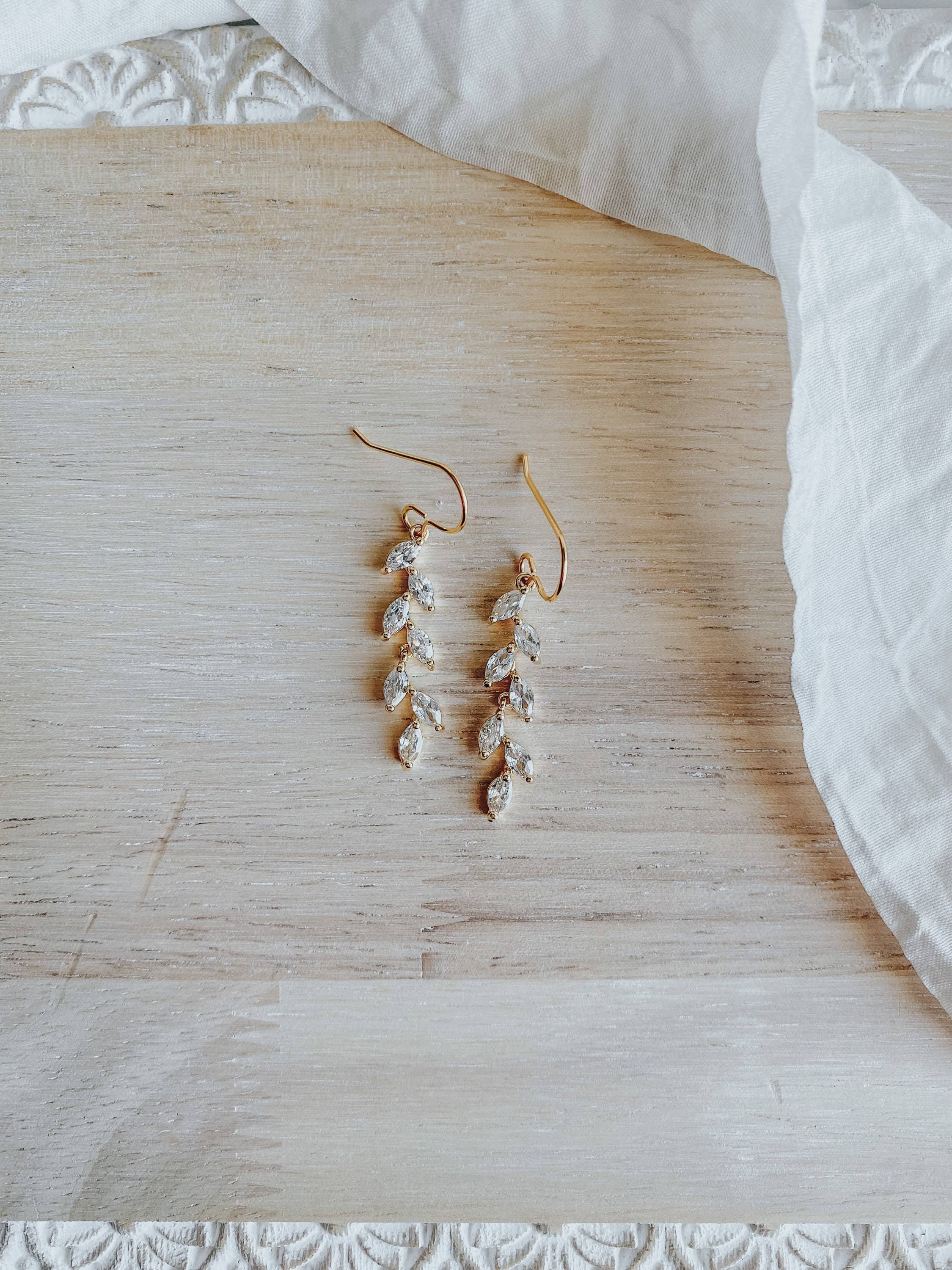 Clay & Fern Co. - Wholesale Dangle Earrings - Ivy Earrings - Simple Wedding Earrings1
