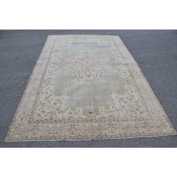 Turkish Rug, Large 6,2x10,3 ft Rug, Beige Check Rug for wholesale by The Loom Wholesale