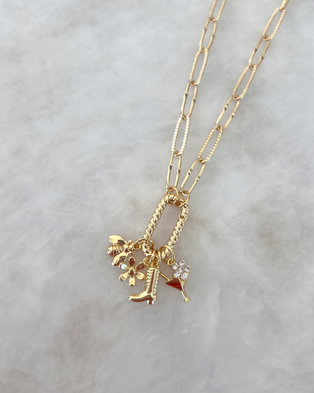 It's Especially Lucky - Wholesale Link & Chain Necklace - Dainty Textured Chain2