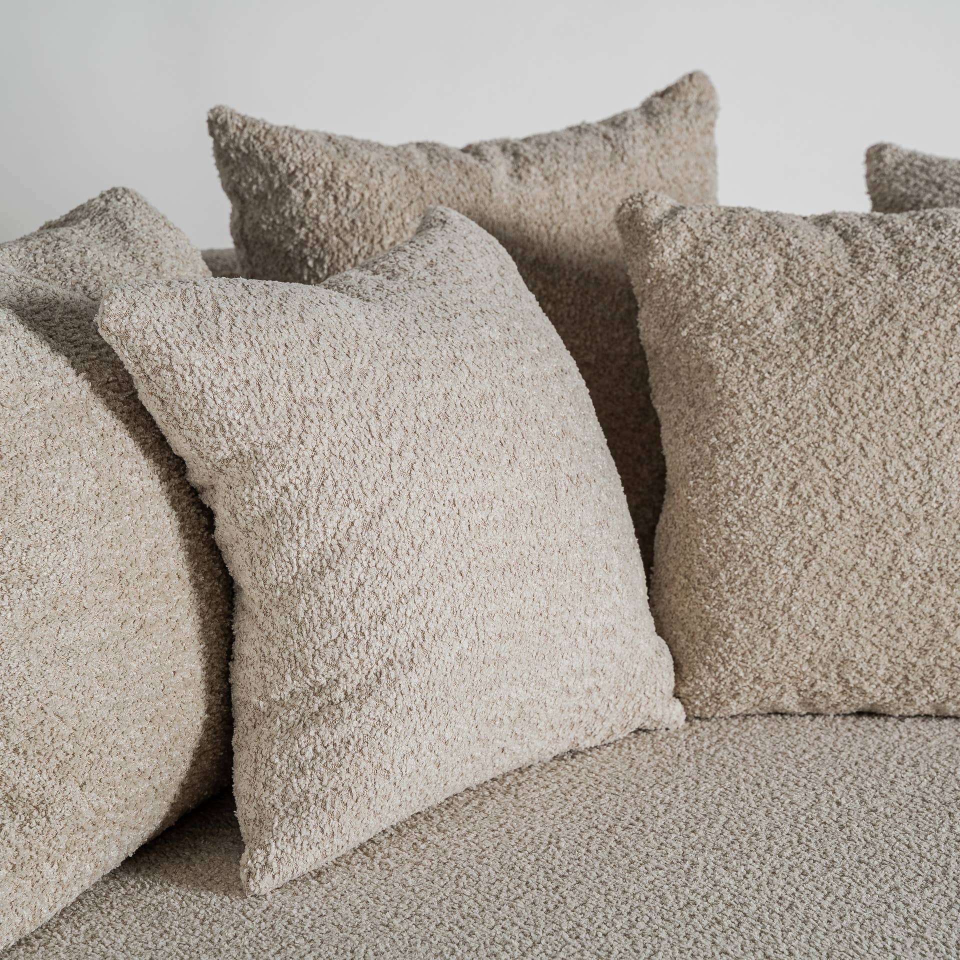 Kodu - Wholesale Sofa - Bouclé cotton sofa in color 115x115x59cm4