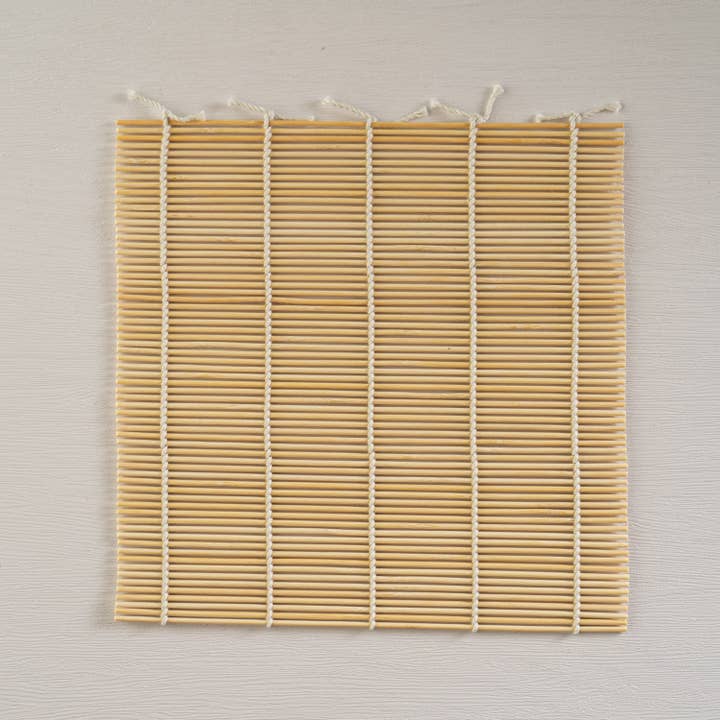Urban Tokyo - Wholesale Kitchen Tool/Gadget - 9.5" Square Bamboo Sushi Mat Without Skin (10/200)2