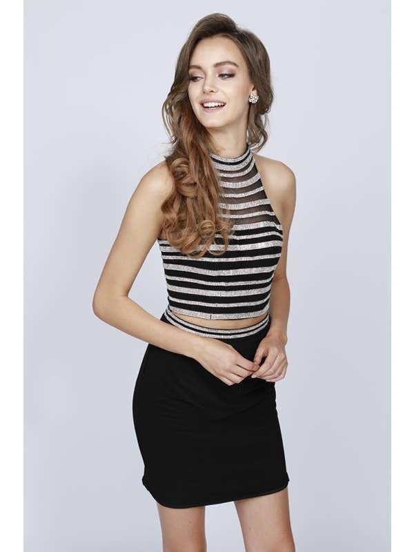 SILVER UTSMYCKAD MONTERAD TVÅDELAD KORT KLÄNNING för wholesale av Juliet