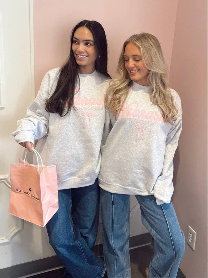 Grey Nebraska Bow Sweatshirt for wholesale on Faire9