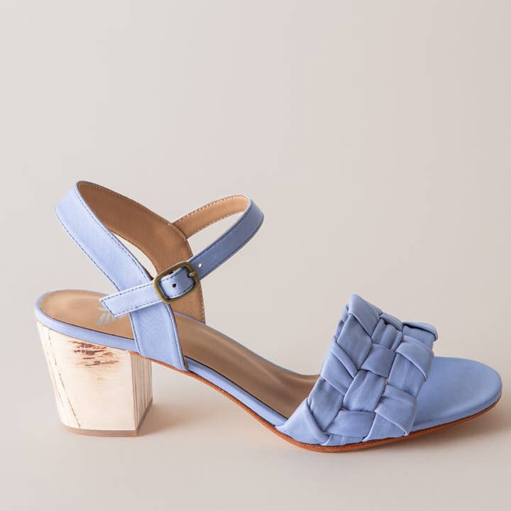 Lilah Cornflower for wholesale by Fortress