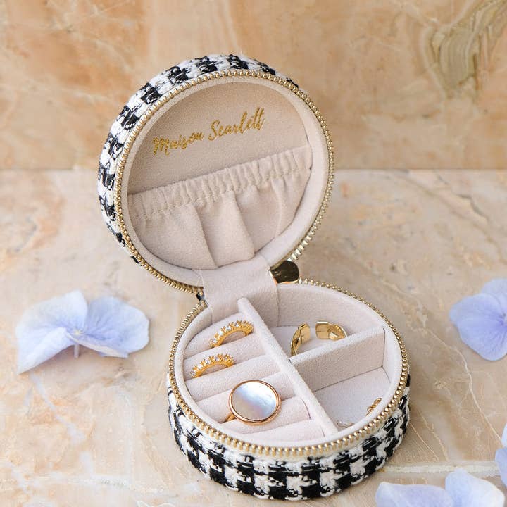 Maison Scarlett - Wholesale Jewelry Box/Organizer - Yvonne houndstooth travel jewelry box