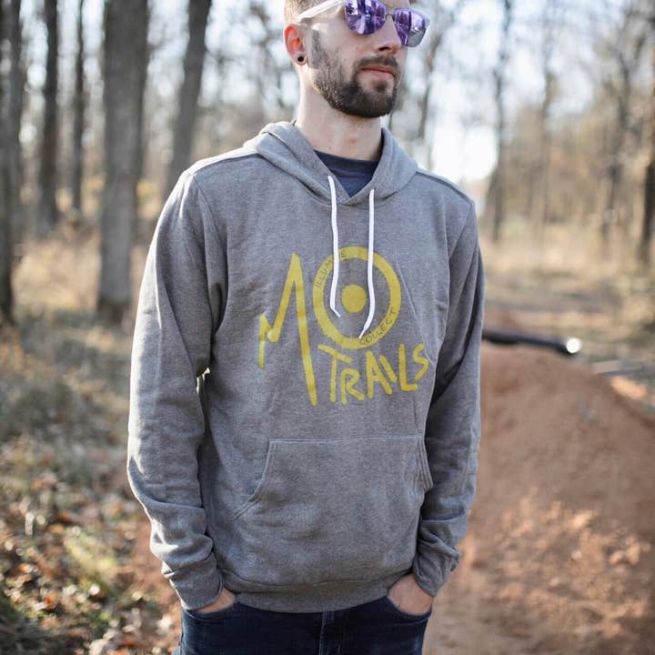 Sweat à capuche MO TRAILS - Heather pour la vente par Illumine Collect