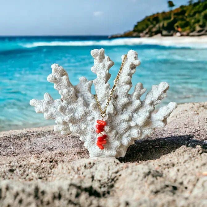 OE! - Venta al por mayor Collares de cuentas/perlas - COSMOPOLITAN - Collar de coral bambú y perlas de río1