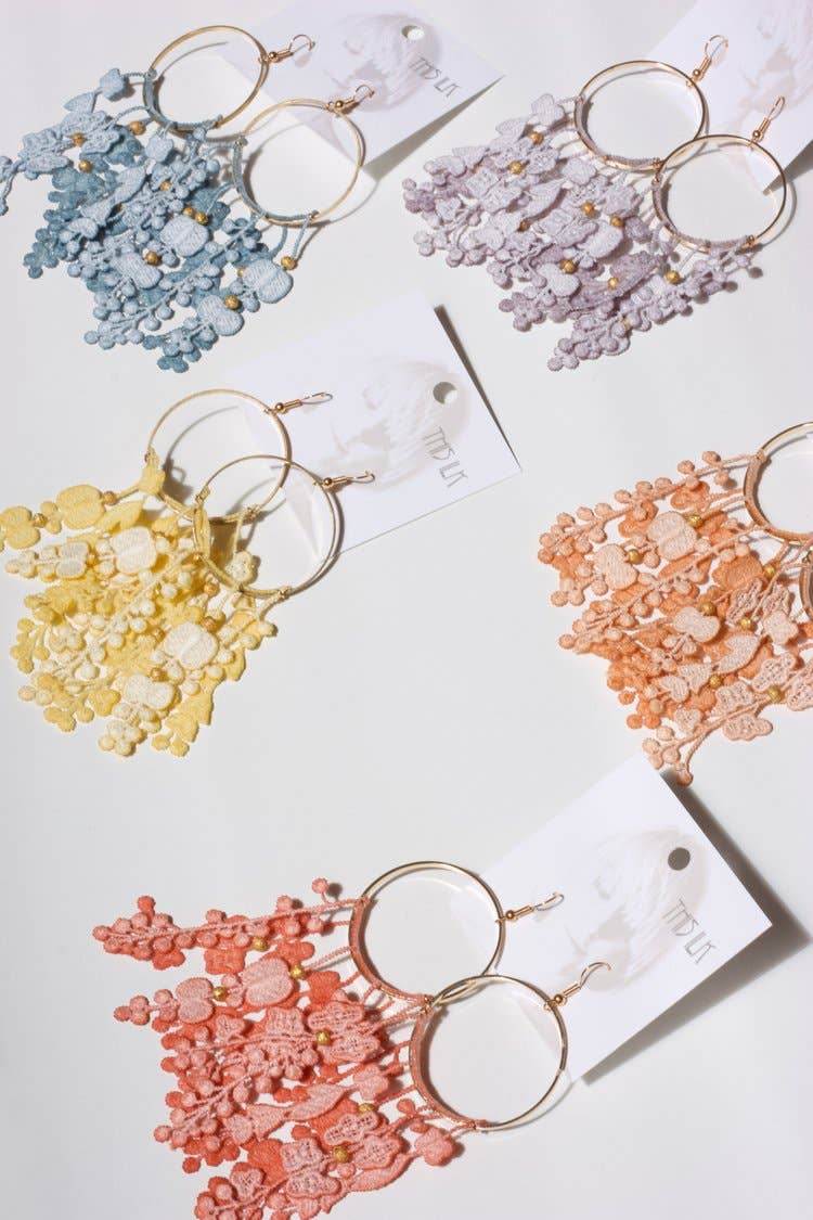 This Ilk – Brincos de argola por atacado – Brincos Duo des Fleurs7