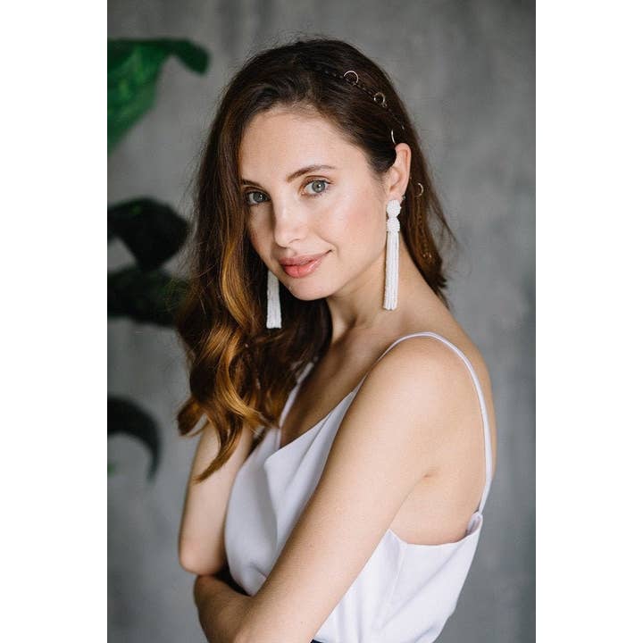 Boucles d'oreilles pendantes longues et confortables, blanches, pendantes, pendantes, pour mariées, style Oscar, mariage, longues boucles d'oreilles en perles pour la vente par Ninolia