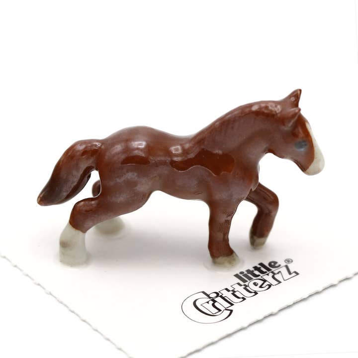 Chestnut Thoroughbred Porcelain Miniature for wholesale by Little Critterz