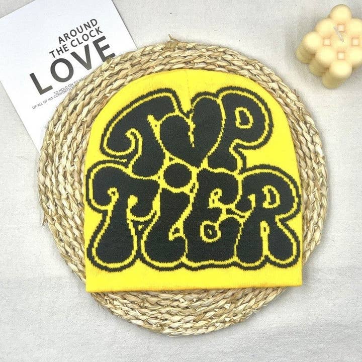 Buchstaben-Jacquard-Strickmütze mit Flor für den Großhandel von FurDecoration