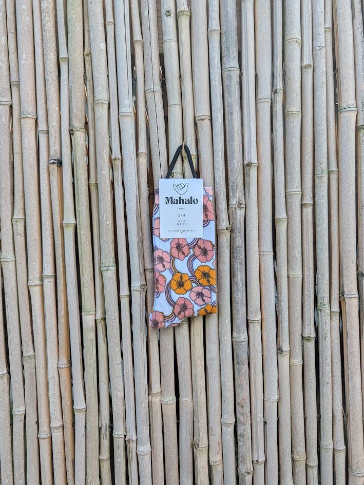 Koloa Farms - Wholesale Socks - Unisex - Retro Hibiscus Socks - Hawaiian Print Socks - Pink Flower6