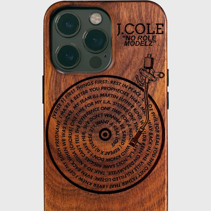 Cadeaux de chansons personnalisées - Cadeaux de disques vinyles - Coques d'iPhone avec chanson préférée pour la vente par Engraved In Nature