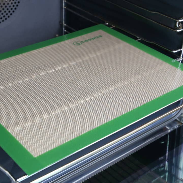 Beewise - Wholesale Baking Sheet/Mat - Reusable Silicone Baking Mat | Parchment Paper Alternative