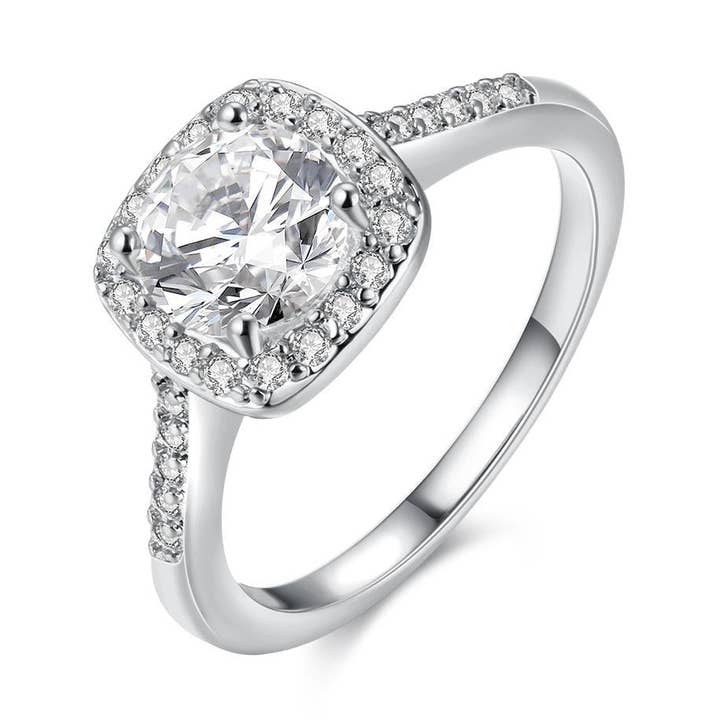 La Bague Brillare Lexa pour la vente par Golden NYC Jewelry