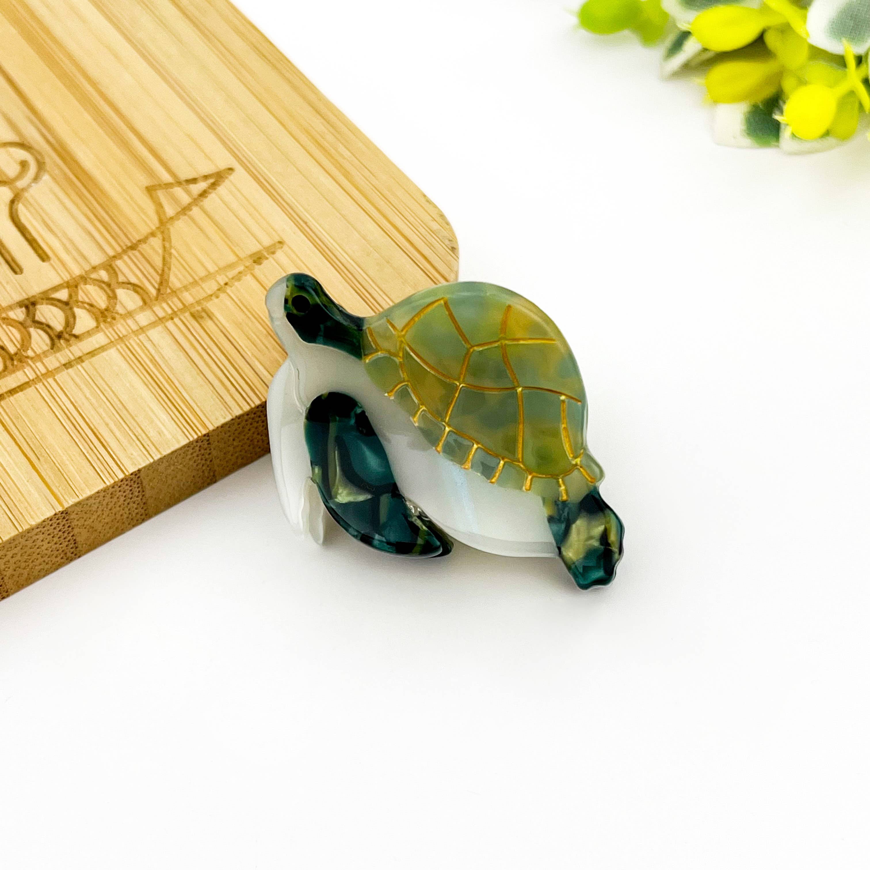 TheDivaSoap - Wholesale Hair Clip - Women's - Mini Turtle Claw Clip, Marine Animal Small Hair Clip1