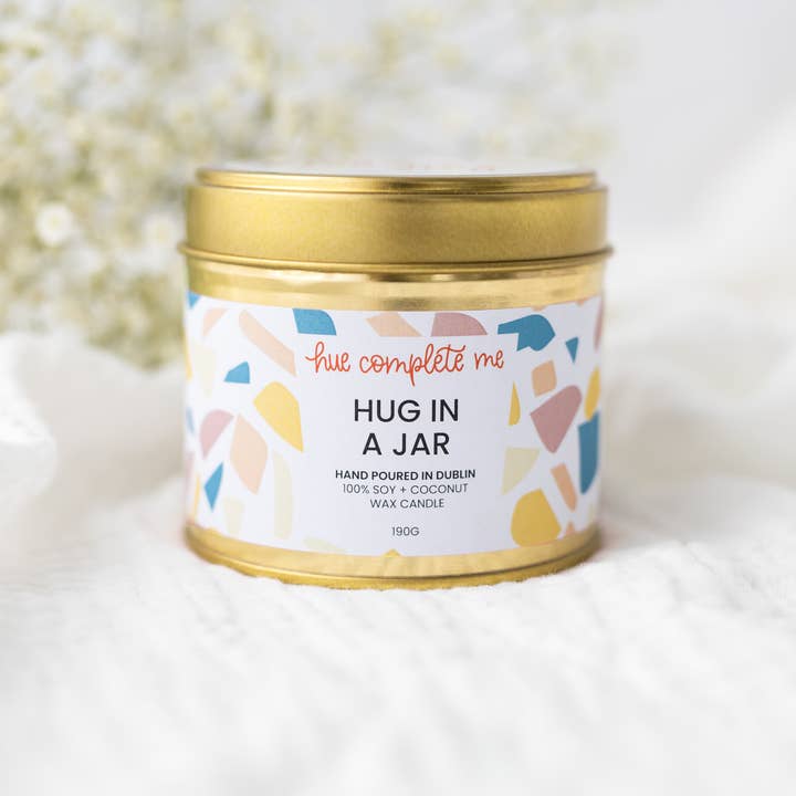 Hug in a Jar stearinlys for engroshandel hos Hue Complete Me