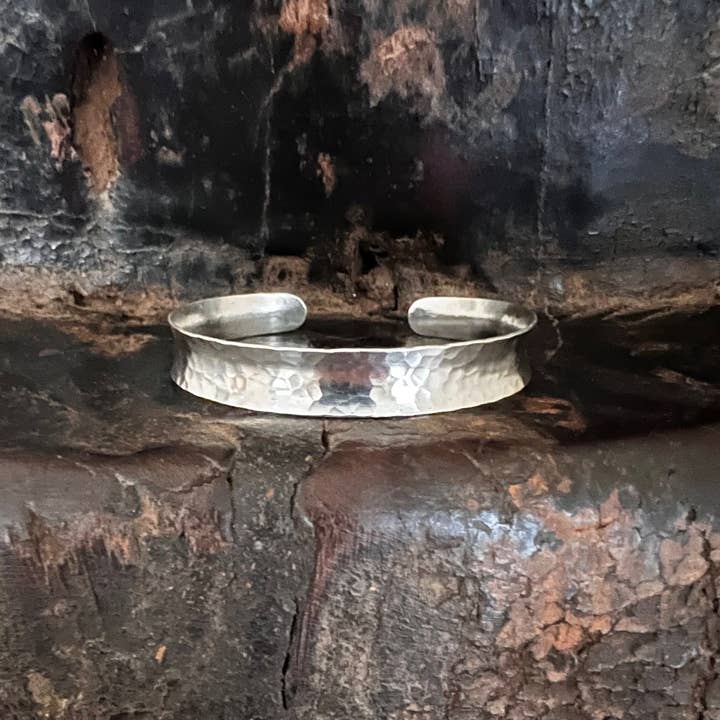 B4 - Mini martillado - pulsera de puño para venta al por mayor de Anantara