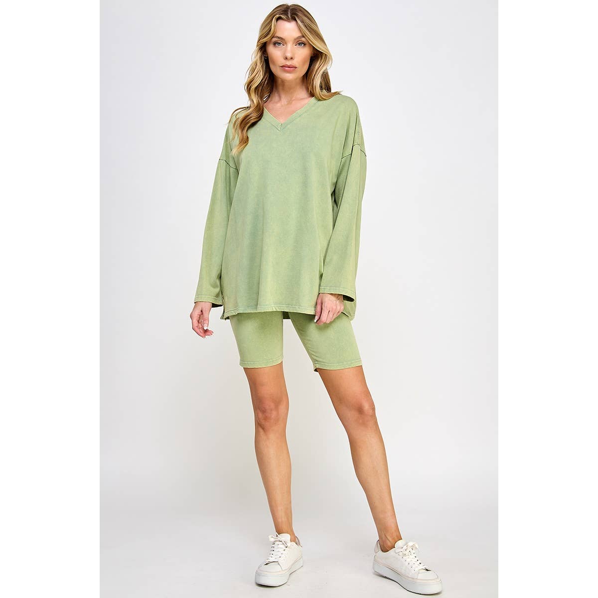 Sweet Generis - Wholesale Lounge Set - Women's - COTTON MINIERAL WASHED OVERSIZE TOP WITH CASUAL BIKER SHORT 32