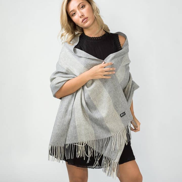 ALS Australia - Wholesale Scarf – Women's - Australian Merino Lambswool Winter Wool Blanket Scarf9