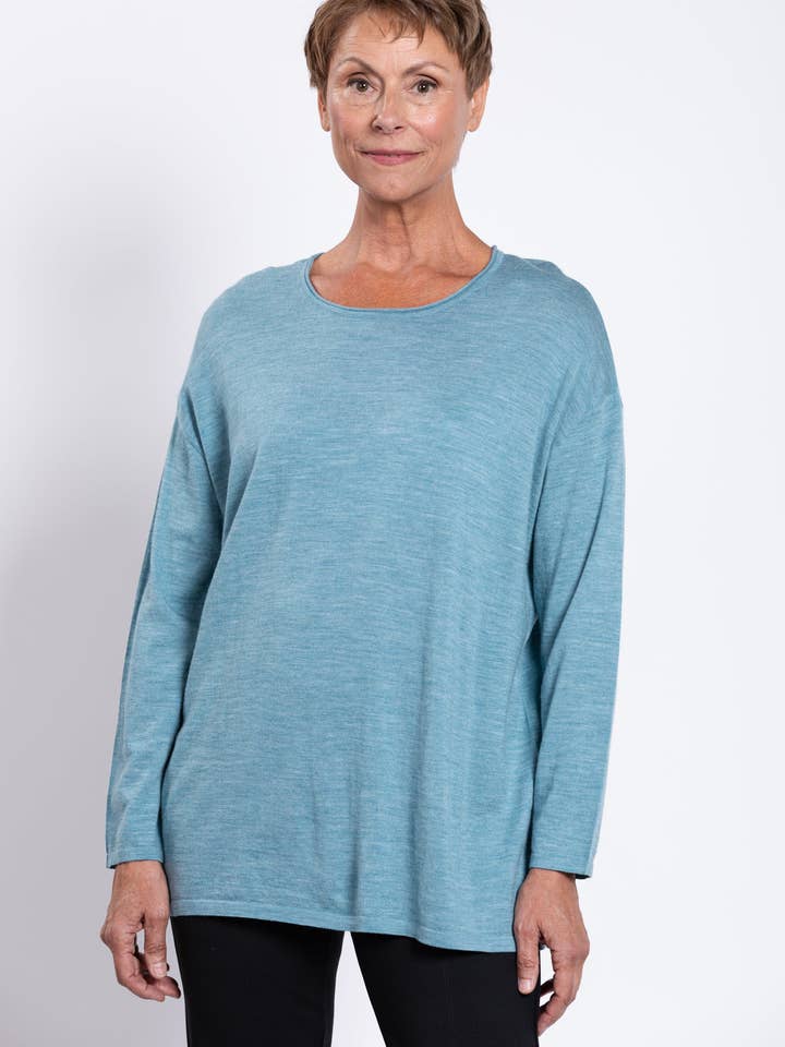 Pull Matera, Teal Lite, Laine Mérinos pour la vente par Blue Sky Clothing Co LLC