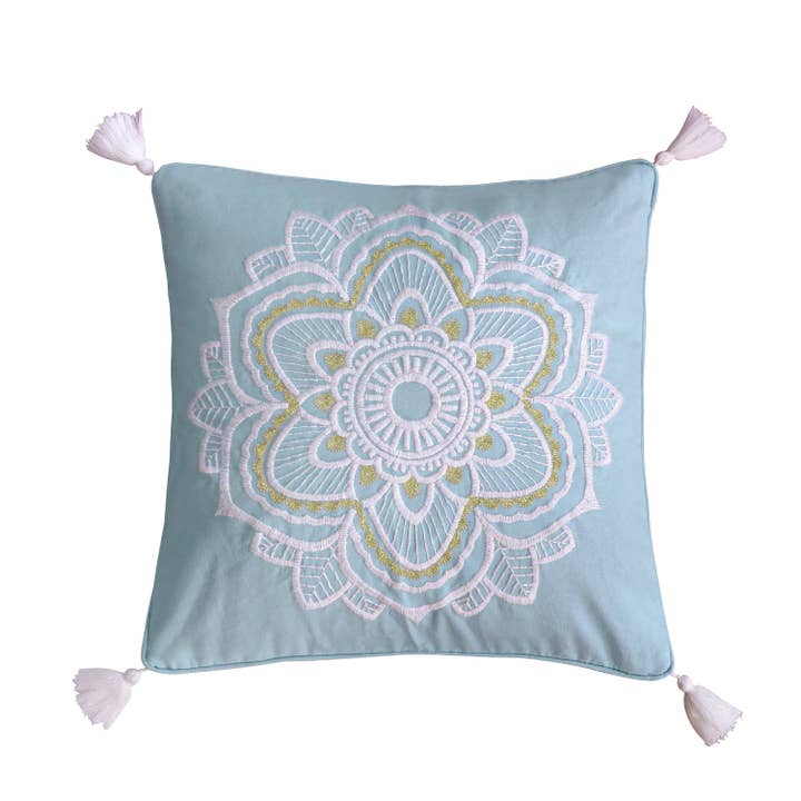 Levtex Home – wholesale Throw/decorative pillow – Angelica Linen Medallion Tassel Pillow