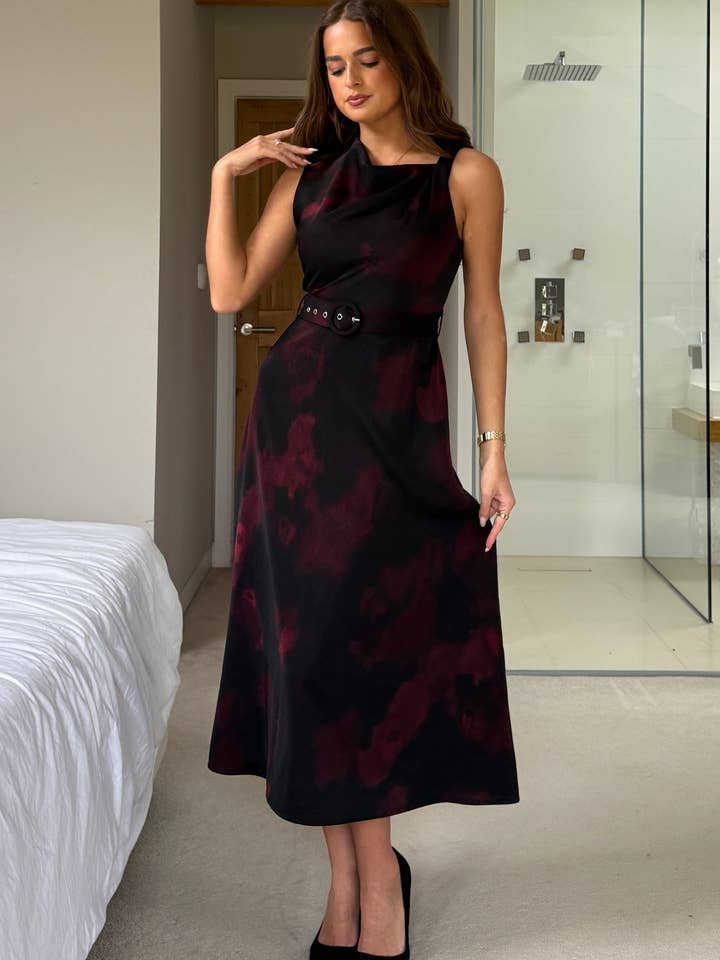 Leilani Twister Axel Skater Midiklänning Svart för wholesale av Girl in mind